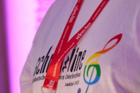 Bändchen mit Schriftzug